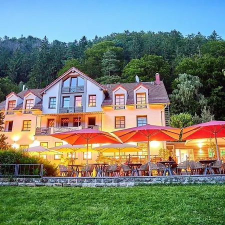 Bio-hotel Helvetia באד שאנדאו